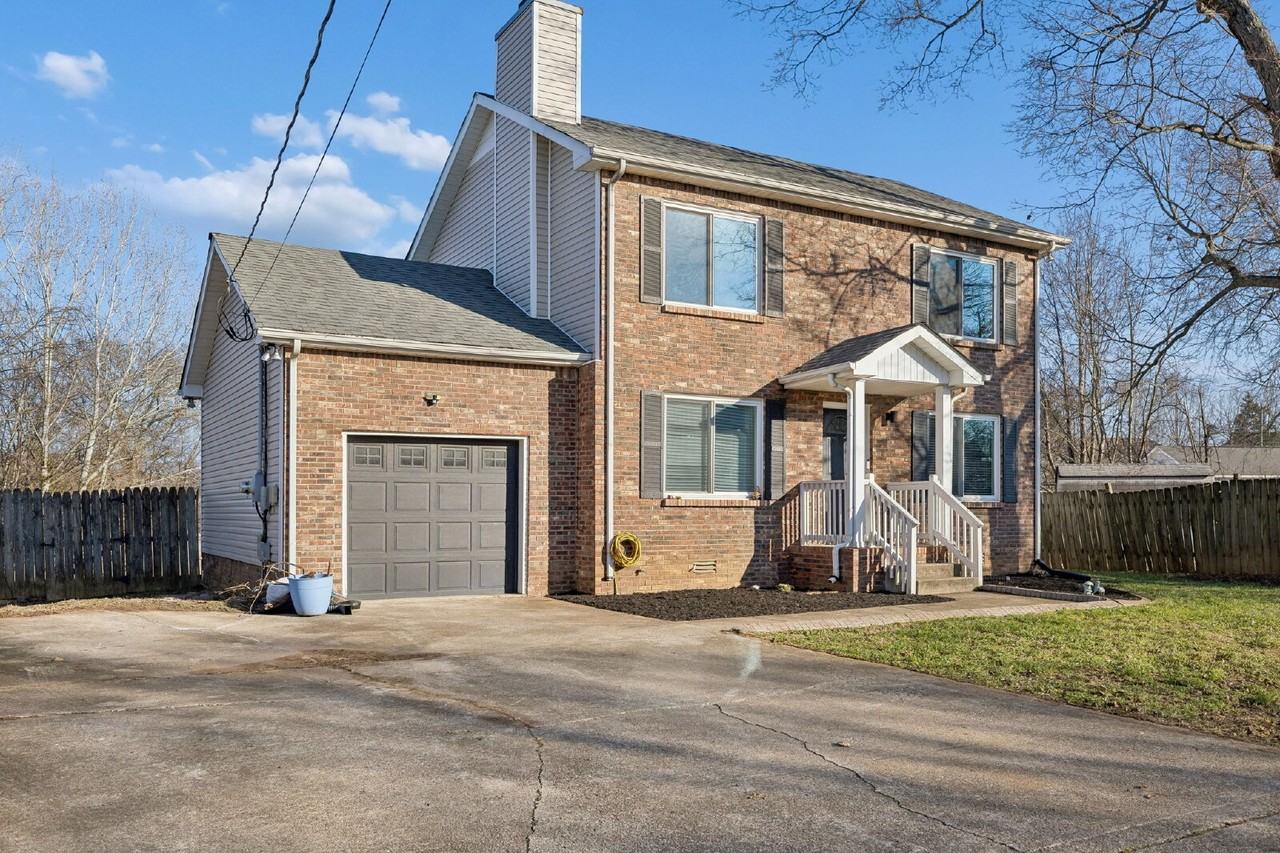 342 Brook Mead Dr - Photo 2 of 31