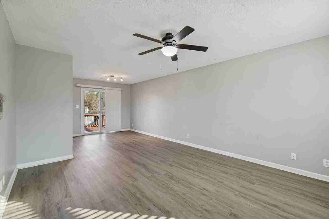 342 Brook Mead Dr - Photo 4 of 31