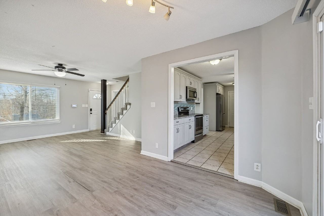 342 Brook Mead Dr - Photo 7 of 31