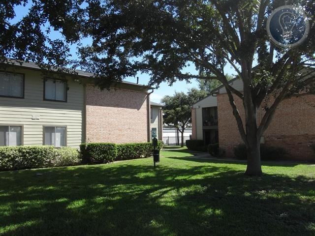 3340 E Walnut - Photo 2 of 9