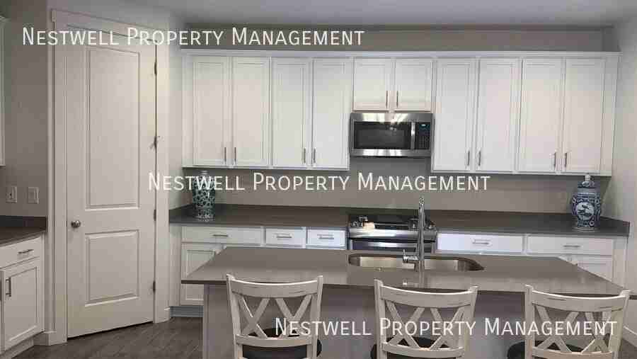 3848 W Safflower Dr - Photo 4 of 37