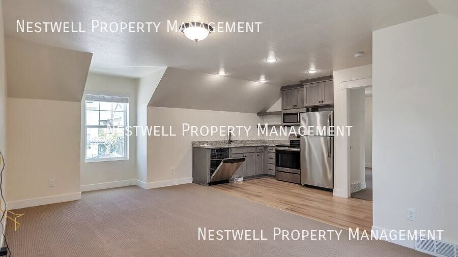 5088 W Beach Comber Way - Photo 2 of 23