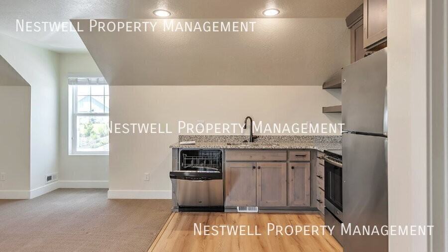 5088 W Beach Comber Way - Photo 3 of 23