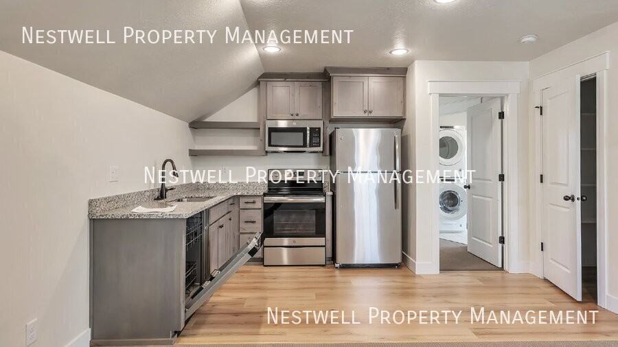 5088 W Beach Comber Way - Photo 4 of 23