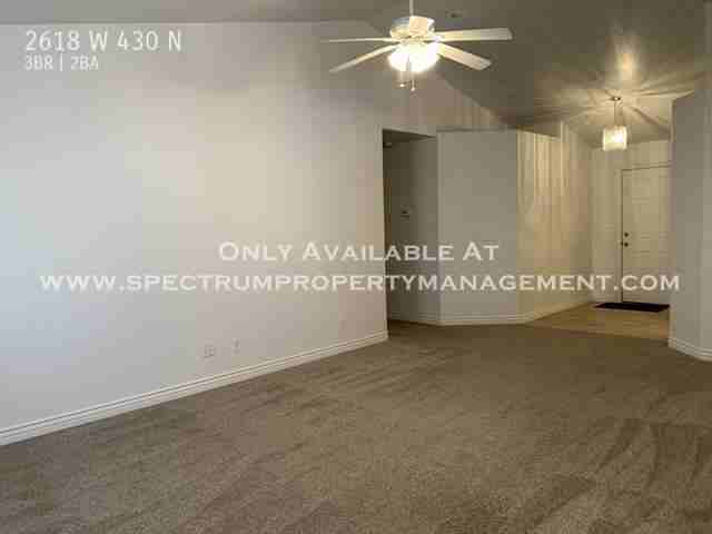 2618 W 430 N - Photo 2 of 20