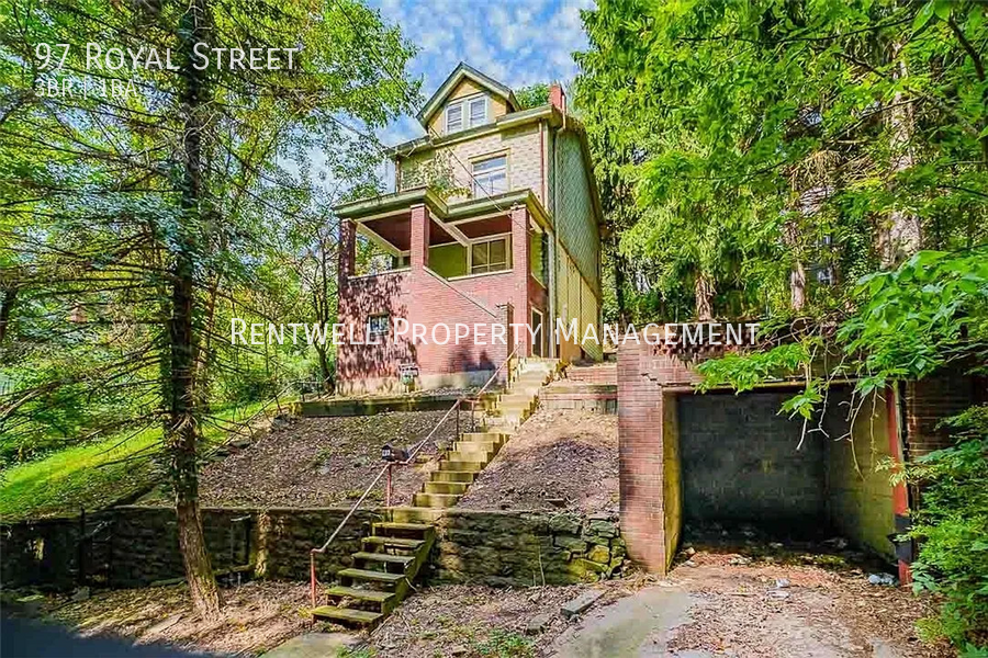 97 Royal St - Photo 2 of 24