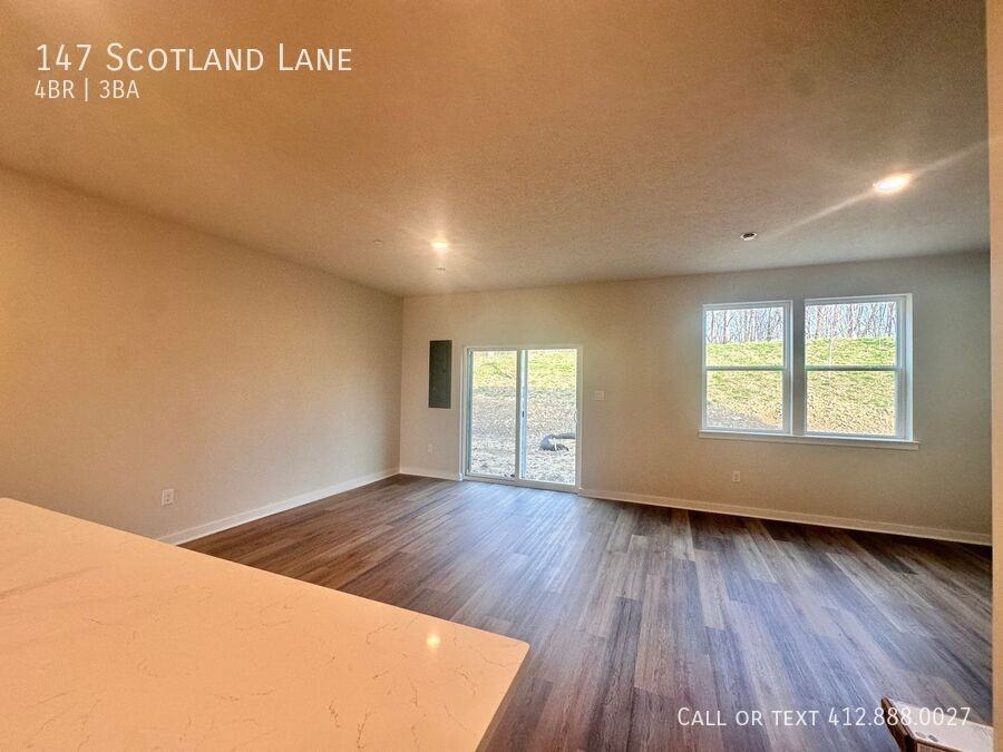 147 Scotland Ln - Photo 6 of 16