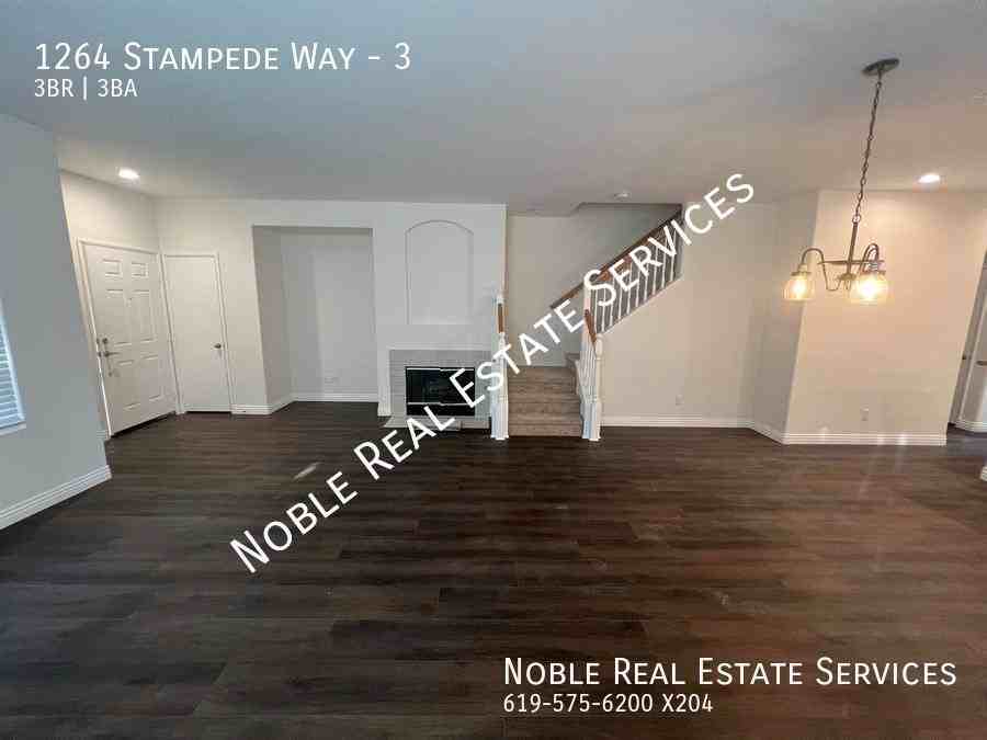 1264 Stampede Way #3 - Photo 2 of 4