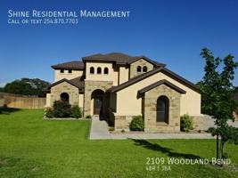 featured image of 2109 Woodland Bend Rd