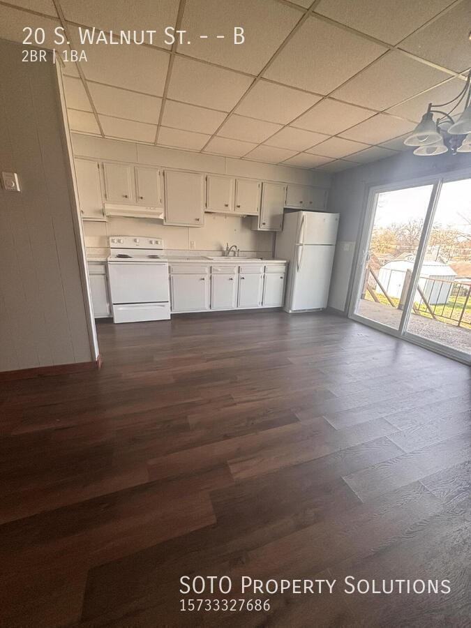 20 S Walnut St #B - Photo 6 of 6