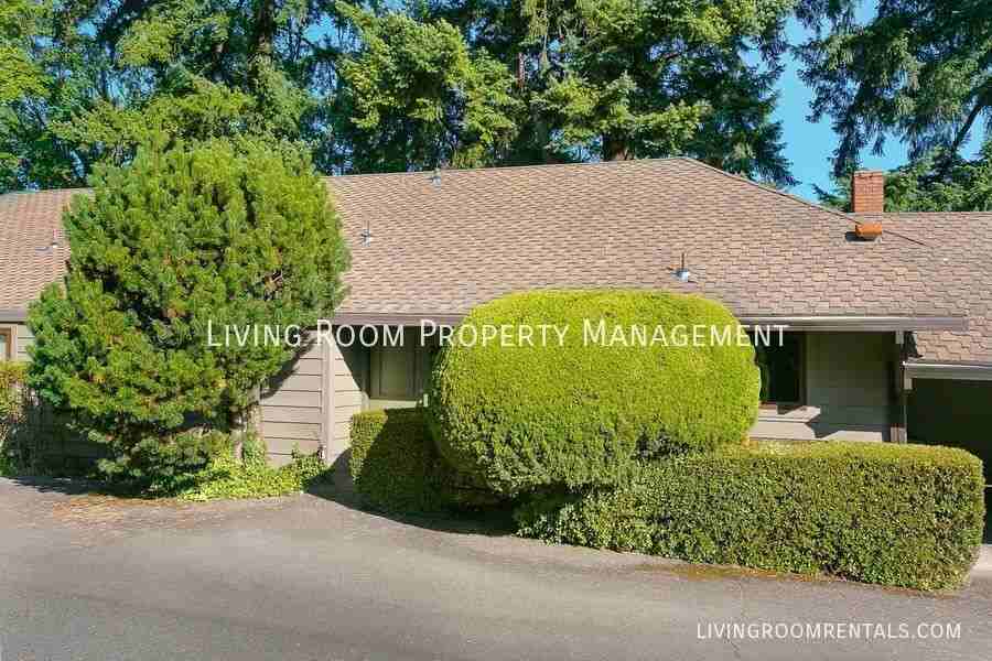 9803 Sw 49th Ave - Photo 2 of 16