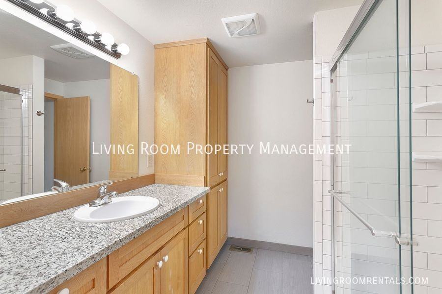 9803 Sw 49th Ave - Photo 6 of 16