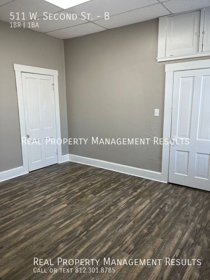 511 W 2nd St #B - Photo 6 of 13