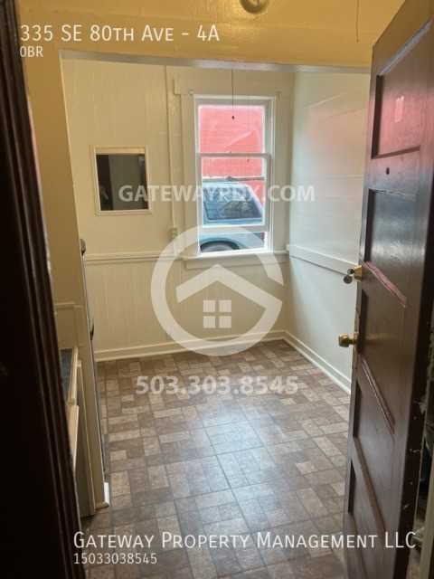335 Se 80th Ave #4A - Photo 3 of 8