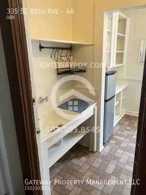 335 Se 80th Ave #4A - Photo 4 of 8