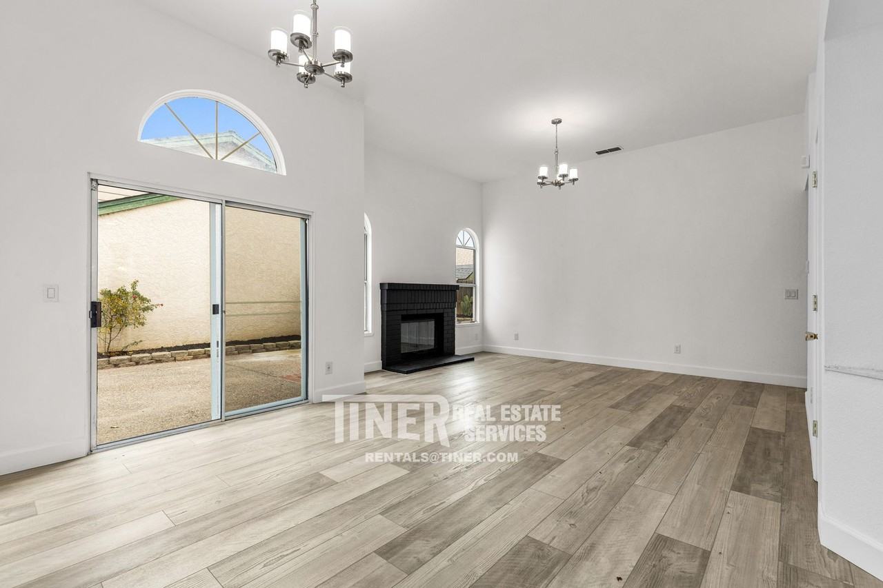 8958 Emsdale Way - Photo 3 of 25