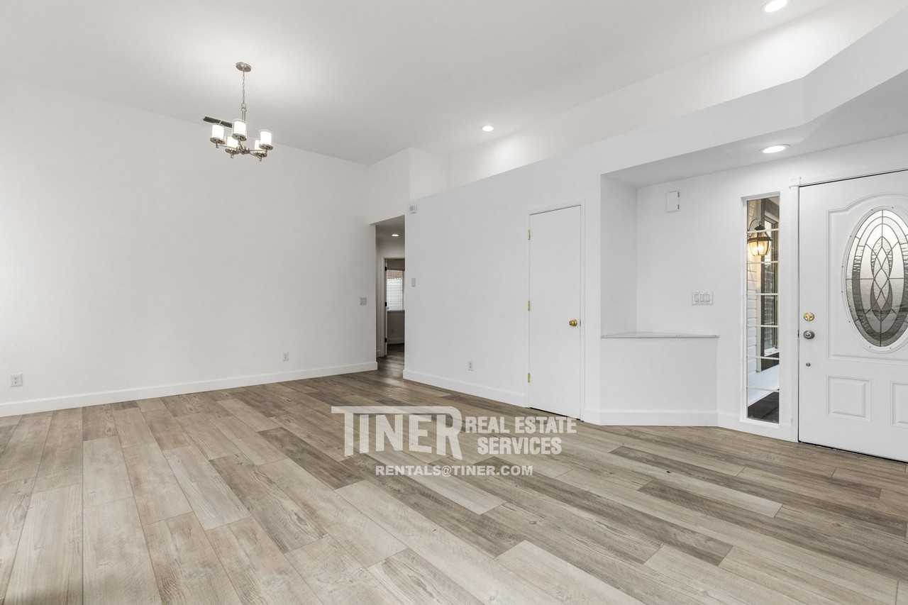 8958 Emsdale Way - Photo 4 of 25