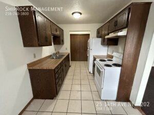 25 14th Ave Ne #202 - Photo 5 of 9