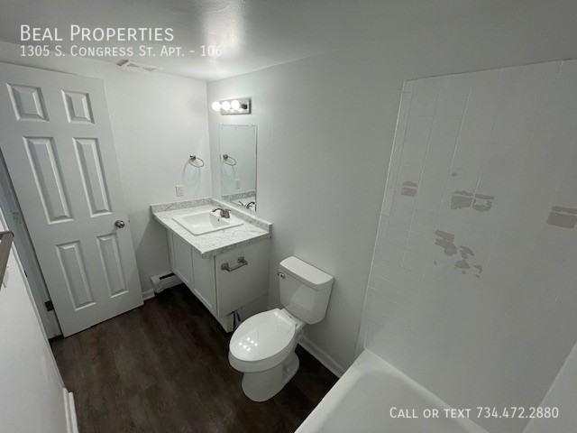 1305 S Congress St #106 - Photo 4 of 10