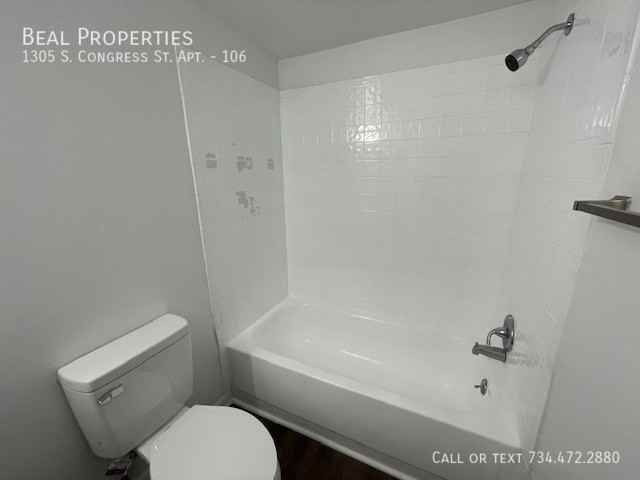 1305 S Congress St #106 - Photo 5 of 10