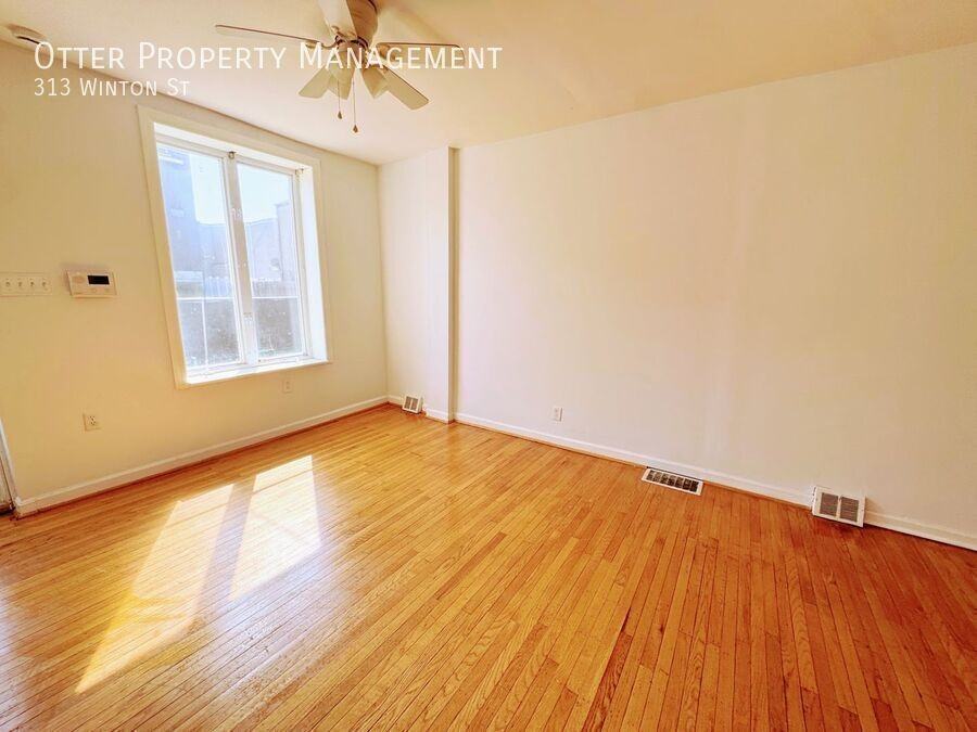 313 Winton St - Photo 6 of 17