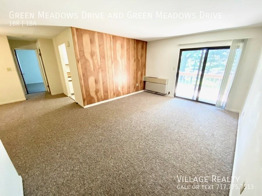 Green Meadows Drive & & Green Meadows Drive #596 - Photo 3 of 47