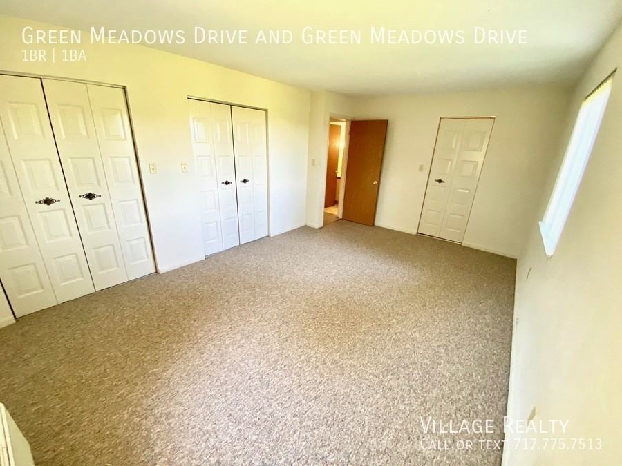 Green Meadows Drive & & Green Meadows Drive #596 - Photo 4 of 47