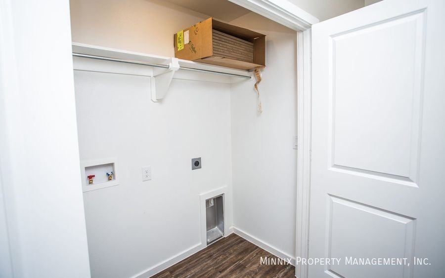 2116 Langford Ave #A - Photo 5 of 38