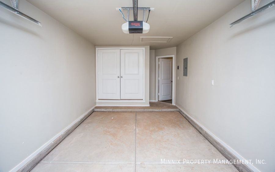 2116 Langford Ave #A - Photo 7 of 38