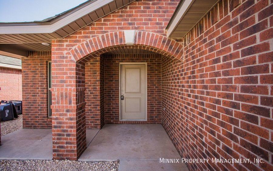 2005 Kenwood Ave - Photo 2 of 33