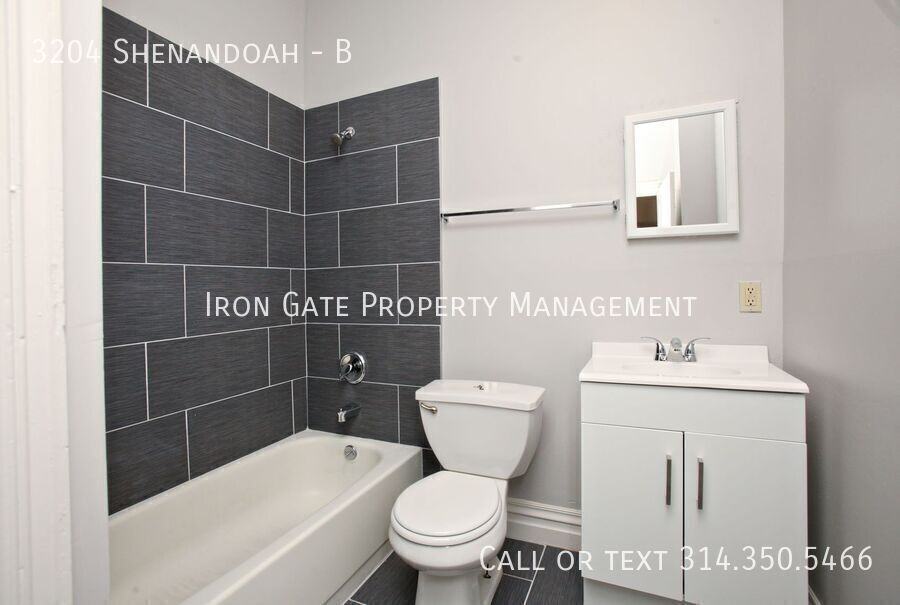 3204 Shenandoah Ave #B - Photo 4 of 12