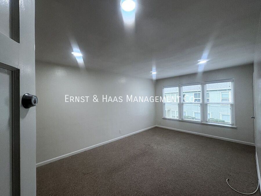 4541 N Banner Dr #03 - Photo 3 of 21