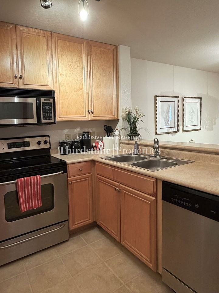 11 Arbor Club Dr #214 - Photo 4 of 50