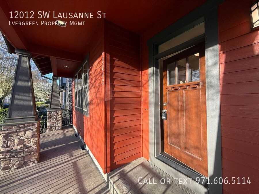 12012 Sw Lausanne St - Photo 2 of 50