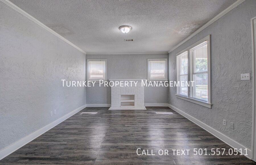 1508 Sycamore St - Photo 6 of 17