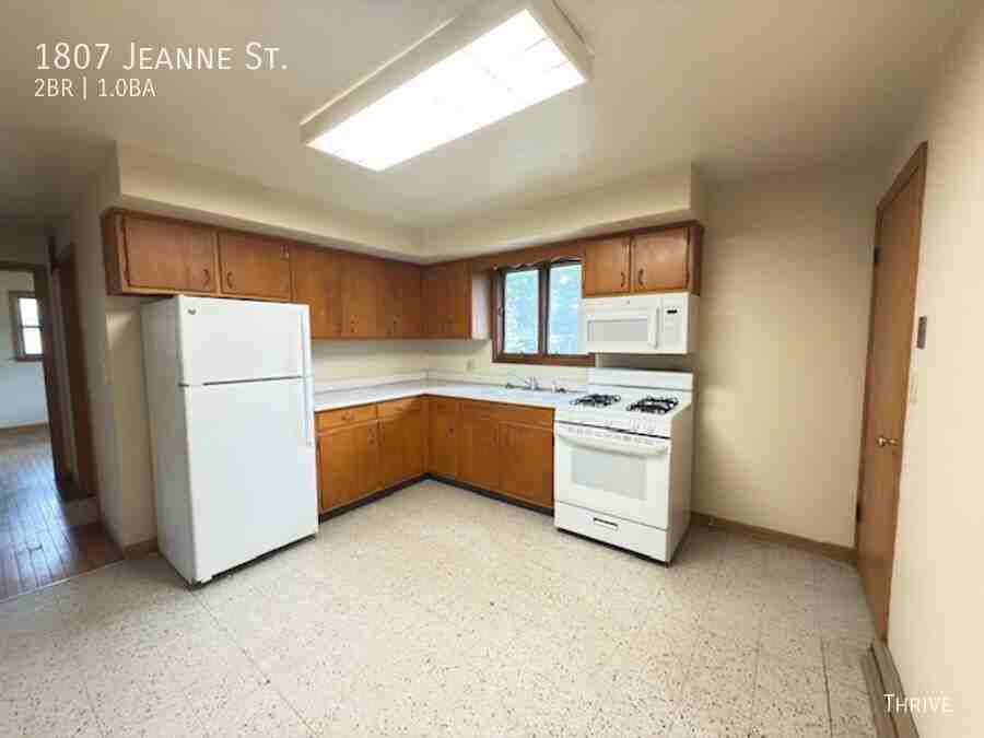 1807 Jeanne St - Photo 3 of 7