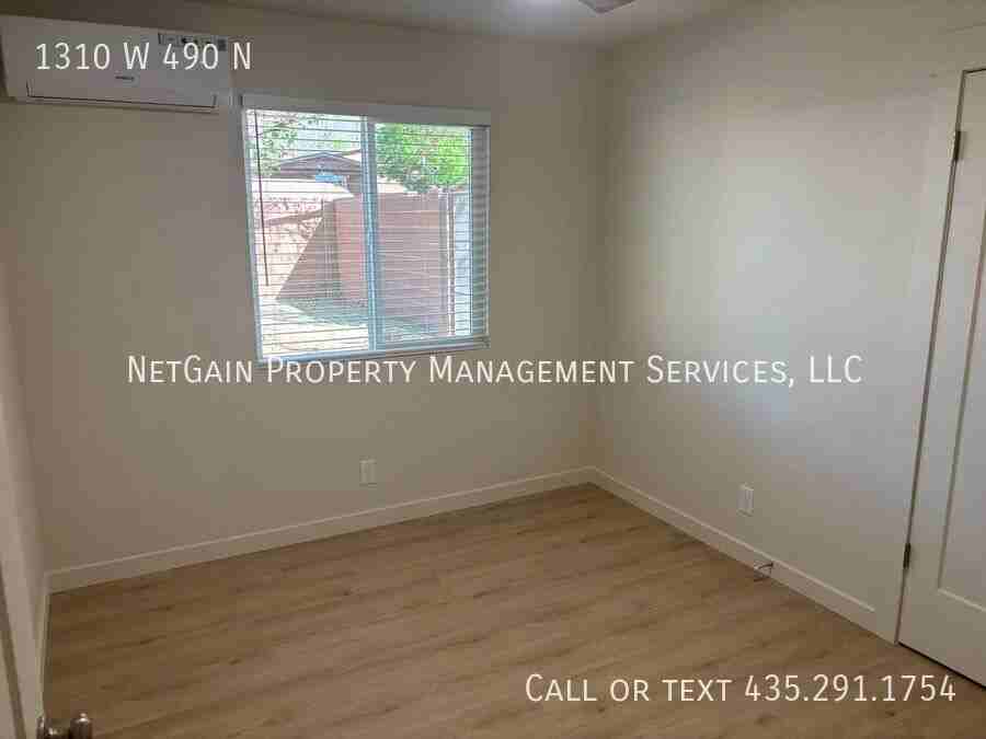 1310 W 490 N - Photo 7 of 9