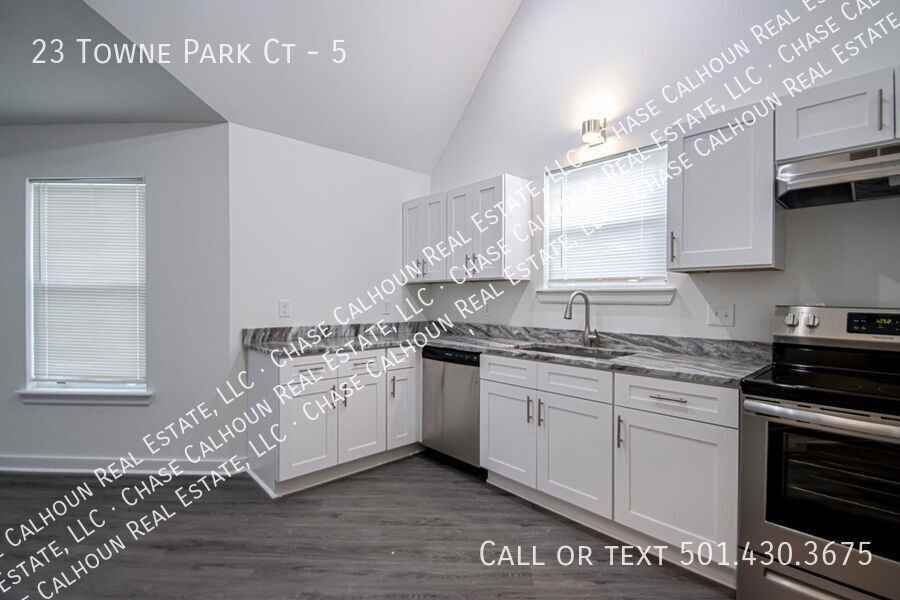 23 Towne Park Ct #5 - Photo 5 of 50