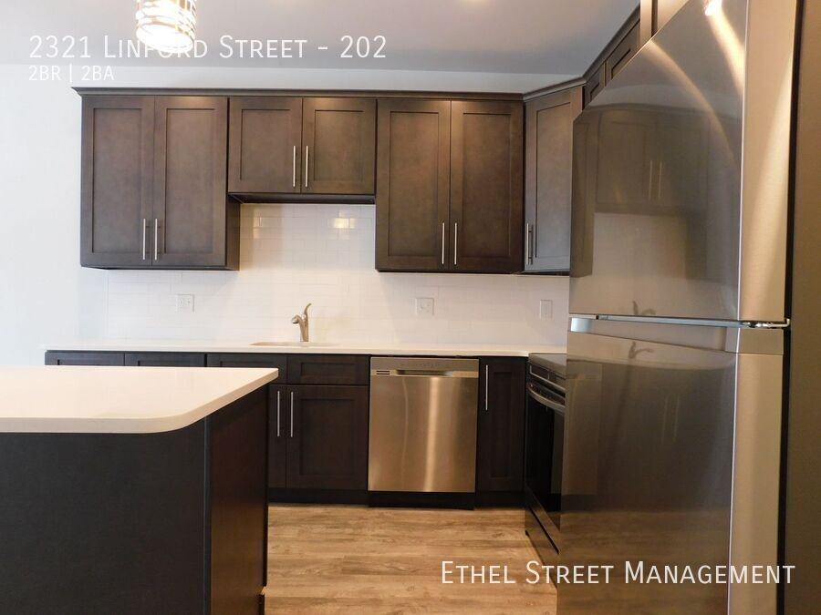 2321 Linford St #202 - Photo 2 of 16