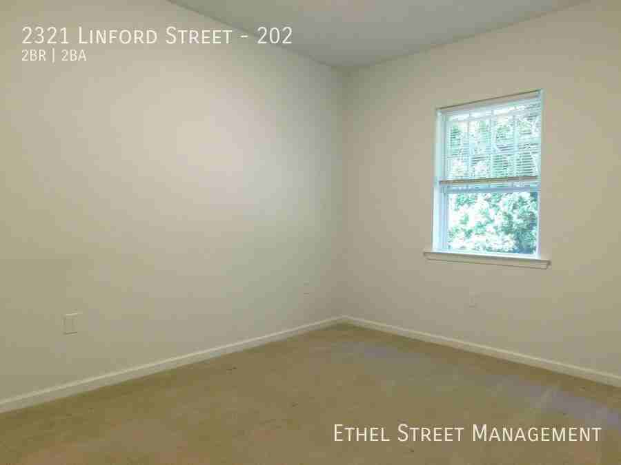 2321 Linford St #202 - Photo 5 of 16