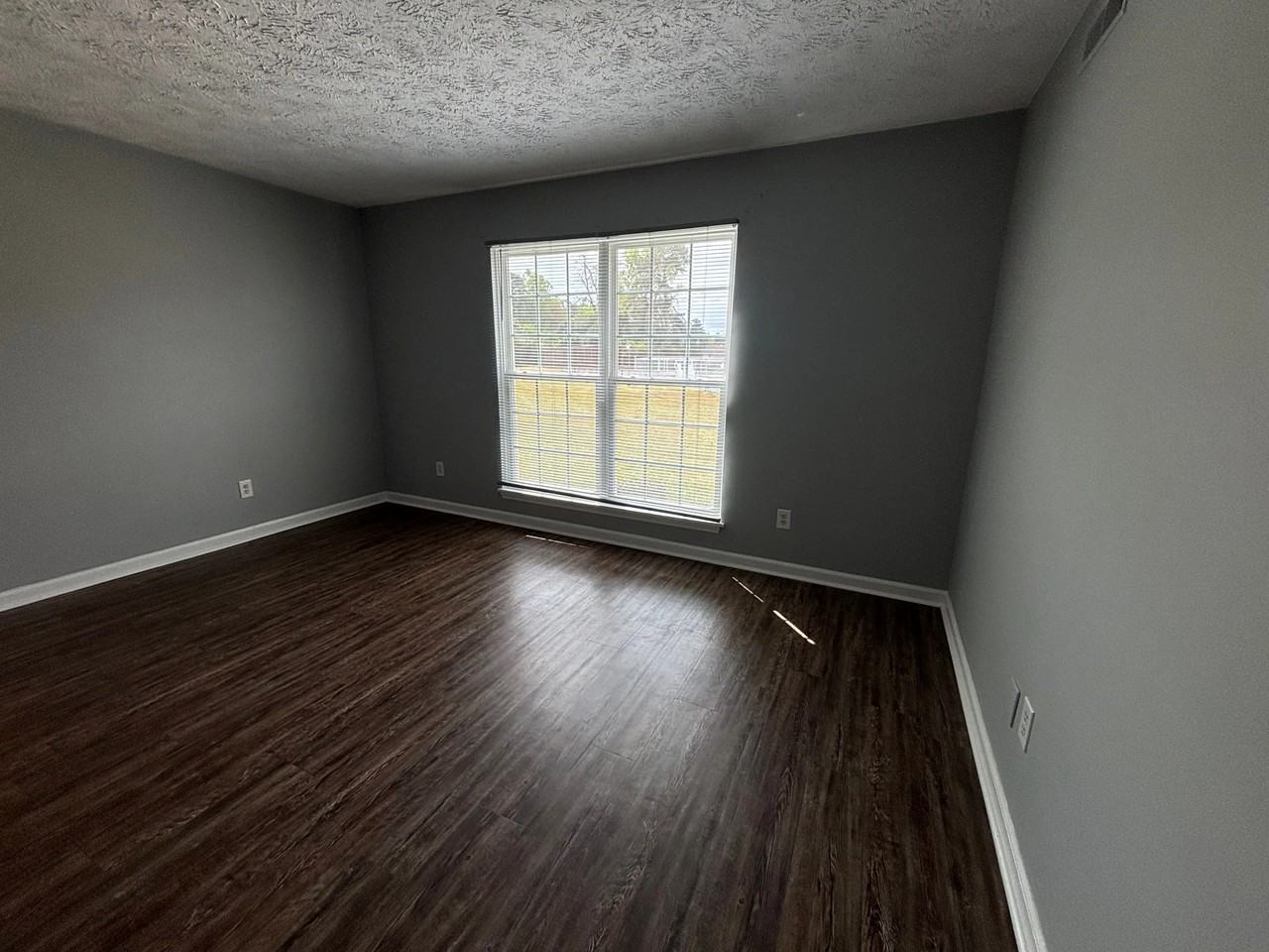 108 Gardenview Dr #C - Photo 2 of 7