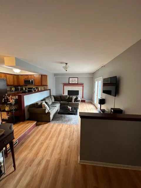 2874 Briarcliff St - Photo 3 of 5