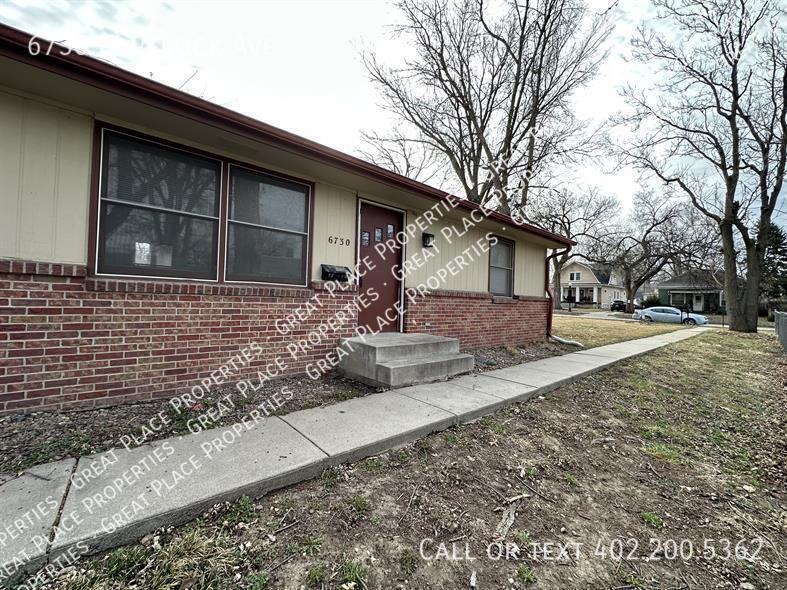 6730 Havelock Ave - Photo 2 of 13