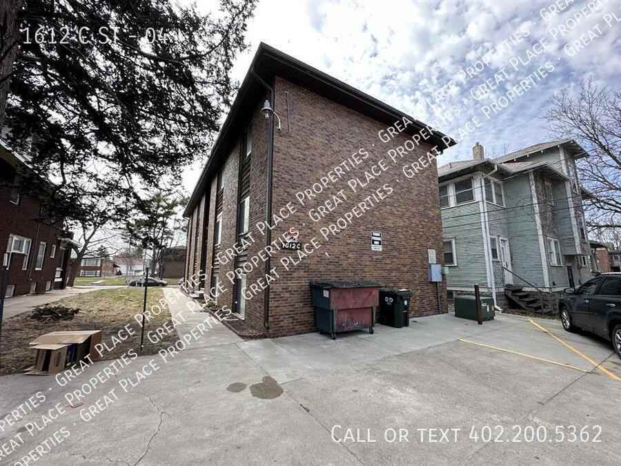 1612 C St #04 - Photo 2 of 13