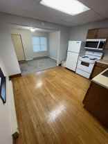1110 College St N #3 - Photo 1 of 1