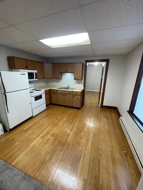 1110 College St N #3 - Photo 2 of 9