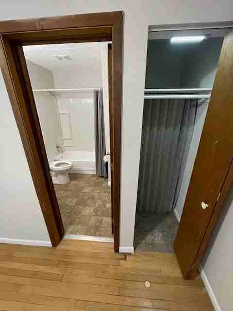 1110 College St N #3 - Photo 6 of 9