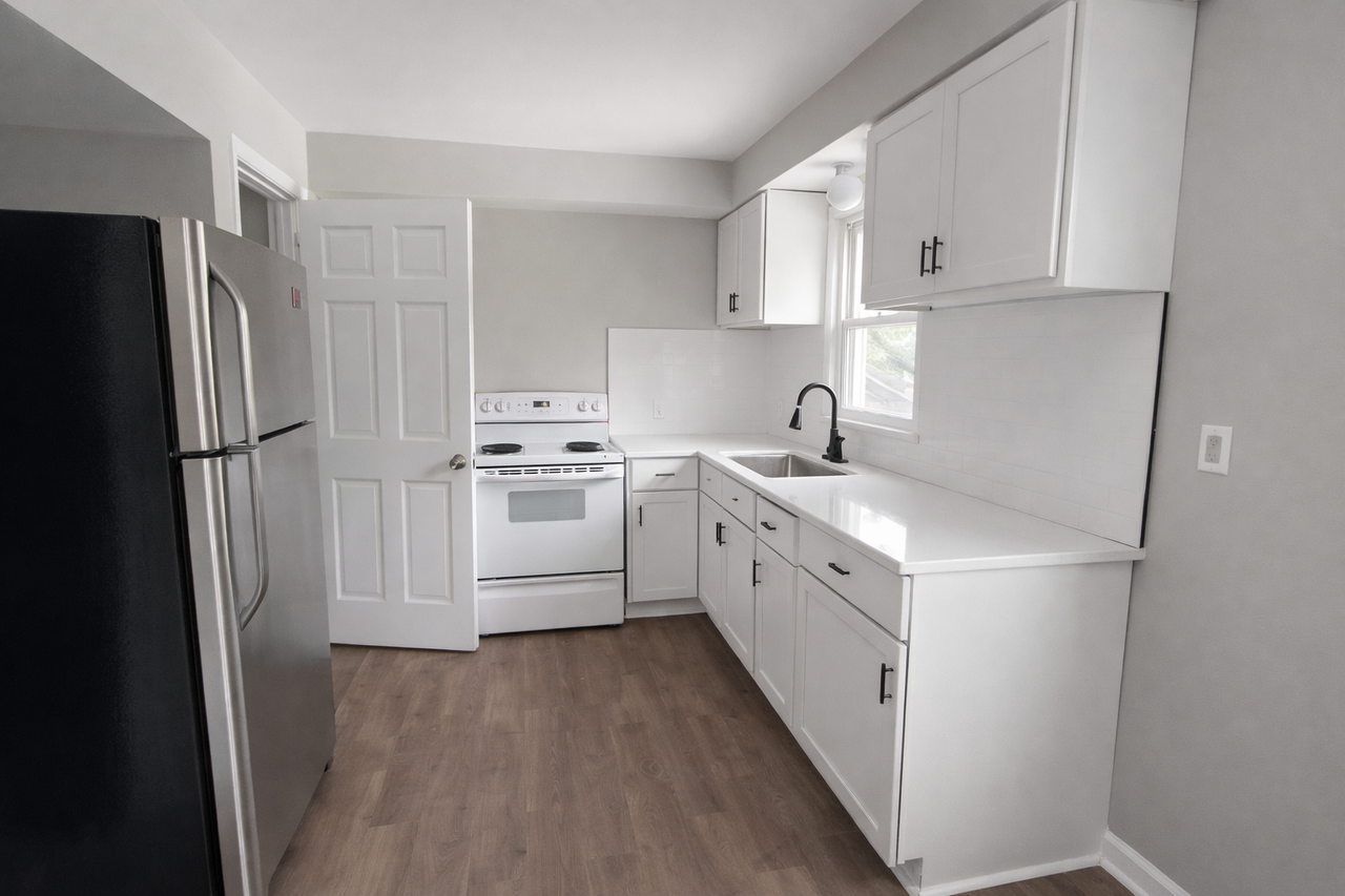 19700 Newton Ave - Photo 6 of 15