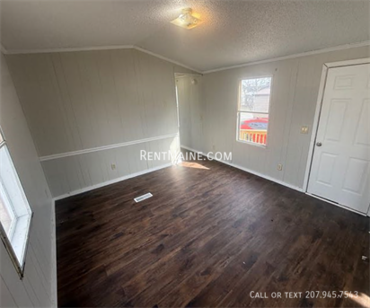 24 Morton Ave #2 - Photo 3 of 9