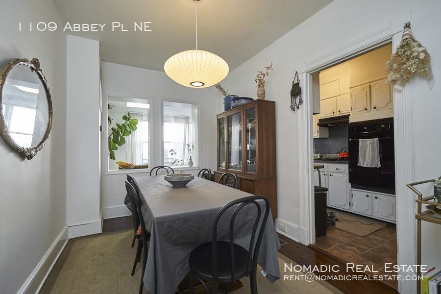 1109 Abbey Pl Ne - Photo 5 of 28